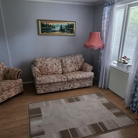 Mysig Laegenhet Foer Resande. Stocka Kültér fotó